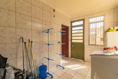 Casa à venda com 240m², 2 quartos e 3 vagas