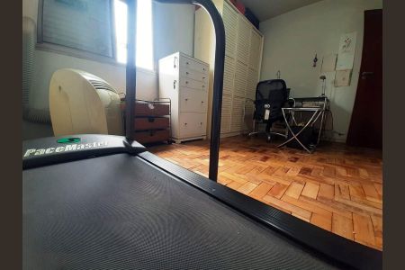 Apartamento à venda com 98m², 4 quartos e 1 vagaQuarto