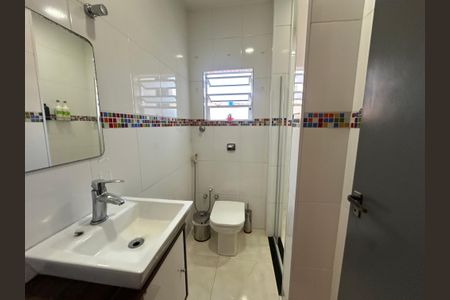 Casa para alugar com 277m², 4 quartos e 2 vagasBanheiro Corredor