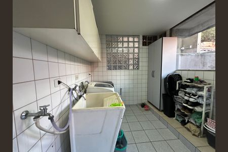 Casa para alugar com 277m², 4 quartos e 2 vagasÁrea de Serviço