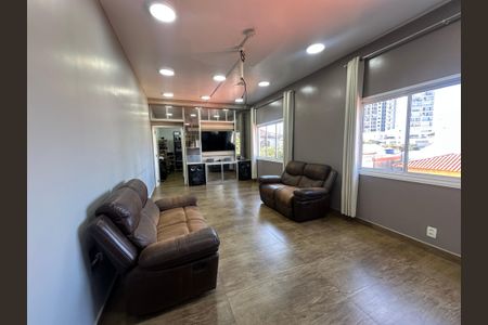 Casa para alugar com 277m², 4 quartos e 2 vagasSala de TV