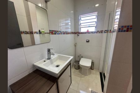 Casa para alugar com 277m², 4 quartos e 2 vagasBanheiro Corredor