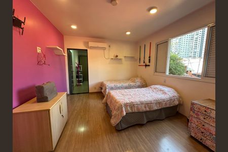 Casa para alugar com 277m², 4 quartos e 2 vagasSuíte 1