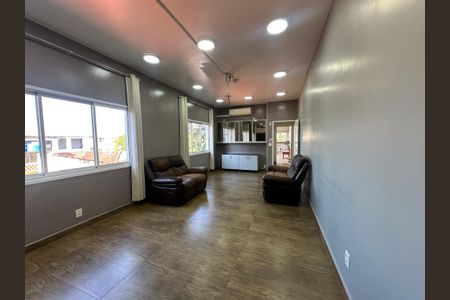 Casa para alugar com 277m², 4 quartos e 2 vagasSala de TV