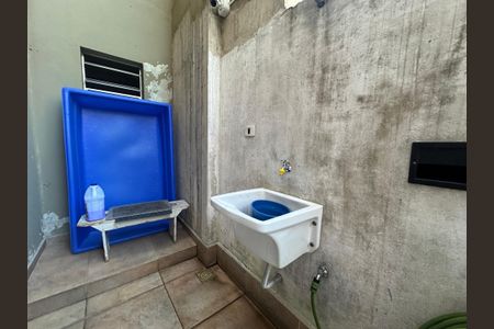 Casa para alugar com 277m², 4 quartos e 2 vagasQuintal