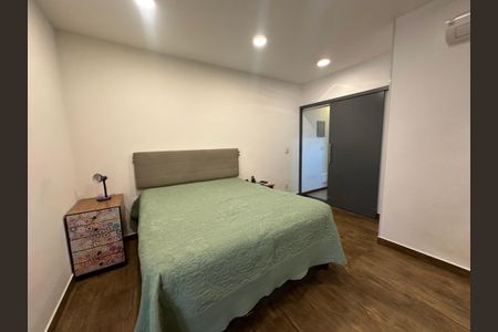 Casa para alugar com 277m², 4 quartos e 2 vagasSuíte 2