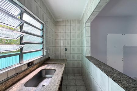 Casa à venda com 332m², 4 quartos e 2 vagasCozinha