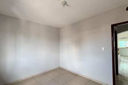 Casa à venda com 332m², 4 quartos e 2 vagasQuarto 2