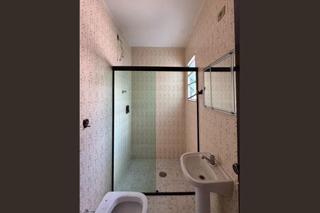Casa à venda com 332m², 4 quartos e 2 vagasBanheiro Social