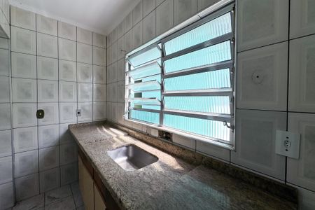 Casa à venda com 332m², 4 quartos e 2 vagasCozinha 