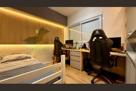 Apartamento à venda com 136m², 3 quartos e 2 vagas