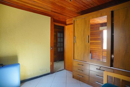 Casa de condomínio para alugar com 280m², 3 quartos e 2 vagasQuarto 2