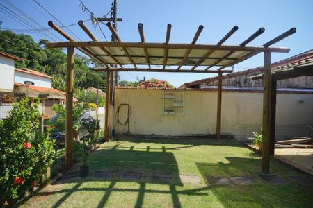 Casa de condomínio para alugar com 280m², 3 quartos e 2 vagasÁrea externa