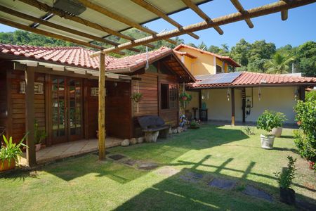 Casa de condomínio para alugar com 280m², 3 quartos e 2 vagasÁrea externa