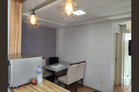 Sala de apartamento para alugar com 2 quartos, 44m² em Vila Urupes, Suzano