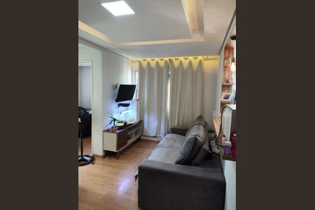 Sala de apartamento para alugar com 2 quartos, 44m² em Vila Urupes, Suzano