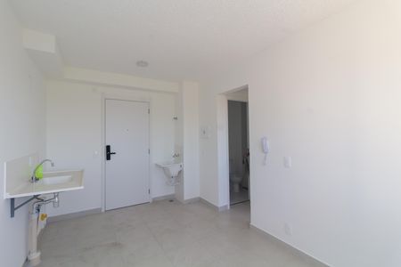 Apartamento para alugar com 32m², 2 quartos e sem vaga Apartamento para alugar com 32m², 2 quartos e sem vagaSala/Cozinha