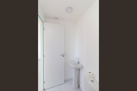 Apartamento para alugar com 32m², 2 quartos e sem vaga Apartamento para alugar com 32m², 2 quartos e sem vagaBanheiro