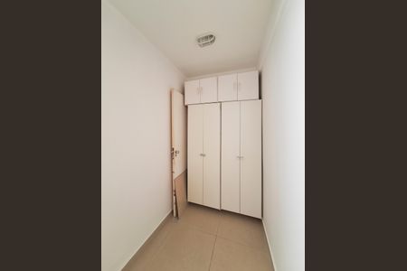 Apartamento para alugar com 70m², 3 quartos e 1 vagaÁrea de Serviço