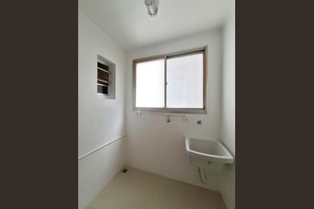 Apartamento para alugar com 70m², 3 quartos e 1 vagaÁrea de Serviço