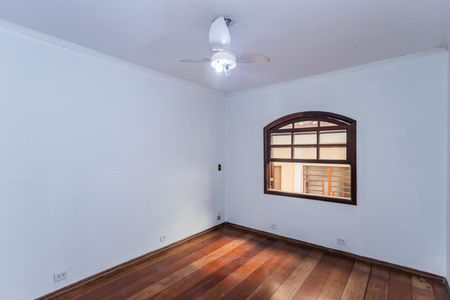 Casa para alugar com 309m², 4 quartos e 4 vagasSuite