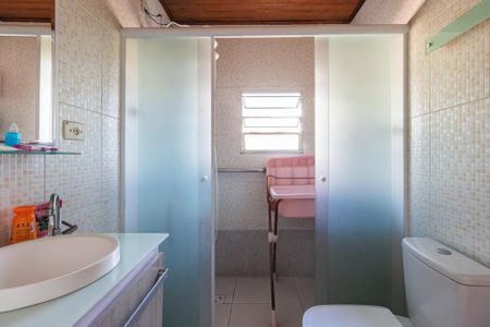 Casa à venda com 403m², 3 quartos e 5 vagasBanheiro