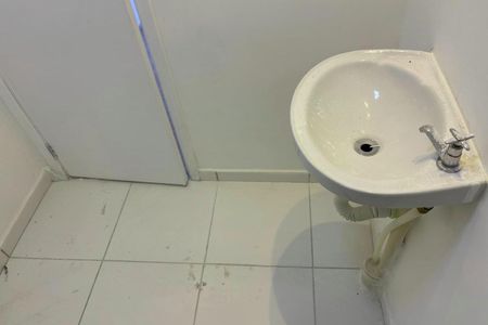 Apartamento à venda com 42m², 2 quartos e 1 vagaBanheiro 