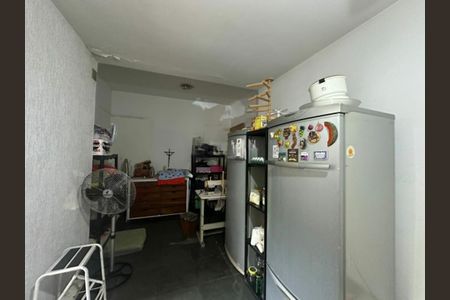 Casa de Condomínio à venda com 3 quartos, 193m² em Vila Elvira, São Paulo