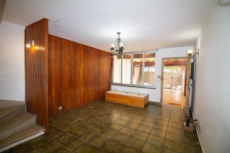 Sala de casa à venda com 2 quartos, 115m² em Jardim das Acacias, São Paulo