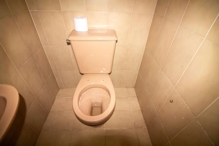 Casa à venda com 115m², 2 quartos e 2 vagasLavabo