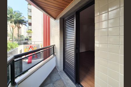 Apartamento para alugar com 277m², 5 quartos e 3 vagasVaranda da Suíte 3 