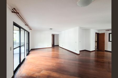 Apartamento para alugar com 277m², 5 quartos e 3 vagasSala