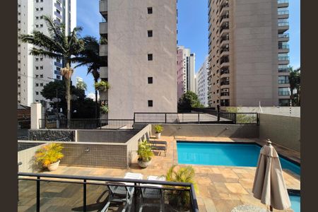 Apartamento para alugar com 277m², 5 quartos e 3 vagasVista