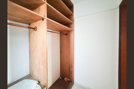 Apartamento para alugar com 277m², 5 quartos e 3 vagasQuarto de Serviço 2