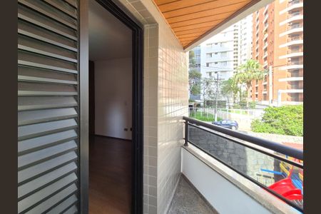 Apartamento para alugar com 277m², 5 quartos e 3 vagasVaranda da Suíte 4