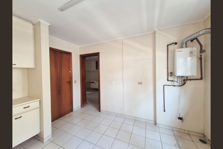 Apartamento para alugar com 277m², 5 quartos e 3 vagasÁrea de Serviço