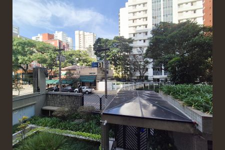 Apartamento para alugar com 277m², 5 quartos e 3 vagasVista