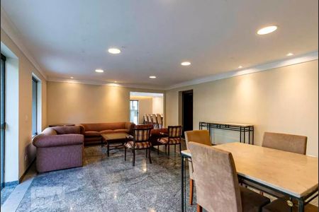 Apartamento para alugar com 277m², 5 quartos e 3 vagasÁrea comum - Salão de festas