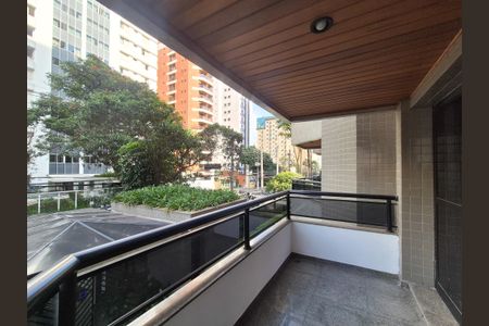 Apartamento para alugar com 277m², 5 quartos e 3 vagasVaranda da Sala