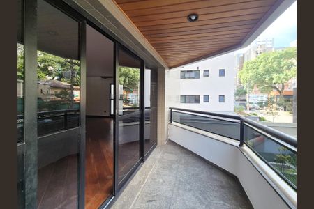 Apartamento para alugar com 277m², 5 quartos e 3 vagasVaranda da Sala