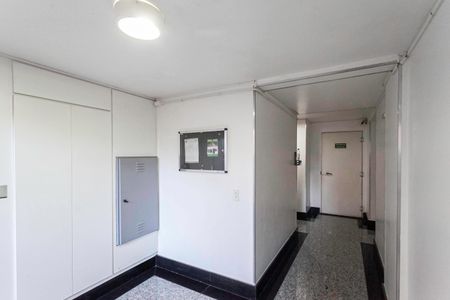 Apartamento à venda com 60m², 2 quartos e 1 vagaHall social