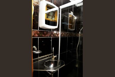 Apartamento à venda com 78m², 2 quartos e 1 vagaDetalhe - Suíte