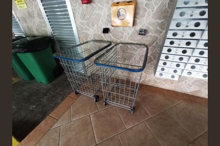 Apartamento à venda com 78m², 2 quartos e 1 vagaCarrinho