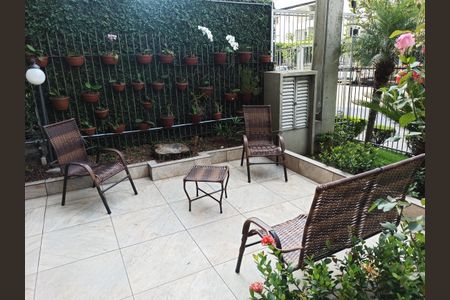 Apartamento à venda com 78m², 2 quartos e 1 vagaÁrea comum