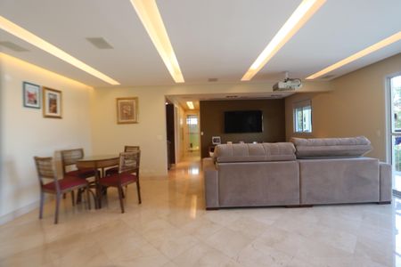 Sala de apartamento à venda com 3 quartos, 132m² em Vila Prudente, São Paulo