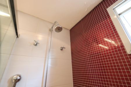 Apartamento à venda com 132m², 3 quartos e 2 vagasBanheiro da Suíte 1