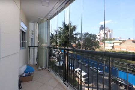 Apartamento à venda com 132m², 3 quartos e 2 vagasVaranda