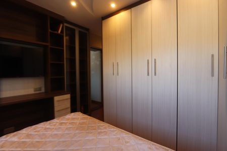 Apartamento à venda com 132m², 3 quartos e 2 vagasSuíte 2