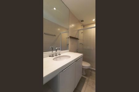 Apartamento à venda com 118m², 3 quartos e 2 vagasBanheiro Social 