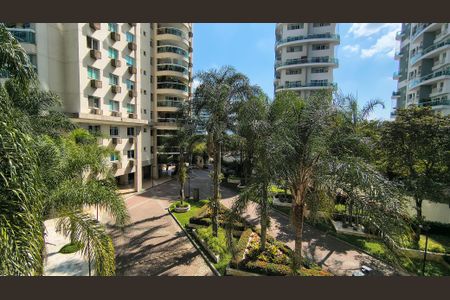 Apartamento à venda com 118m², 3 quartos e 2 vagasVaranda da Suíte 